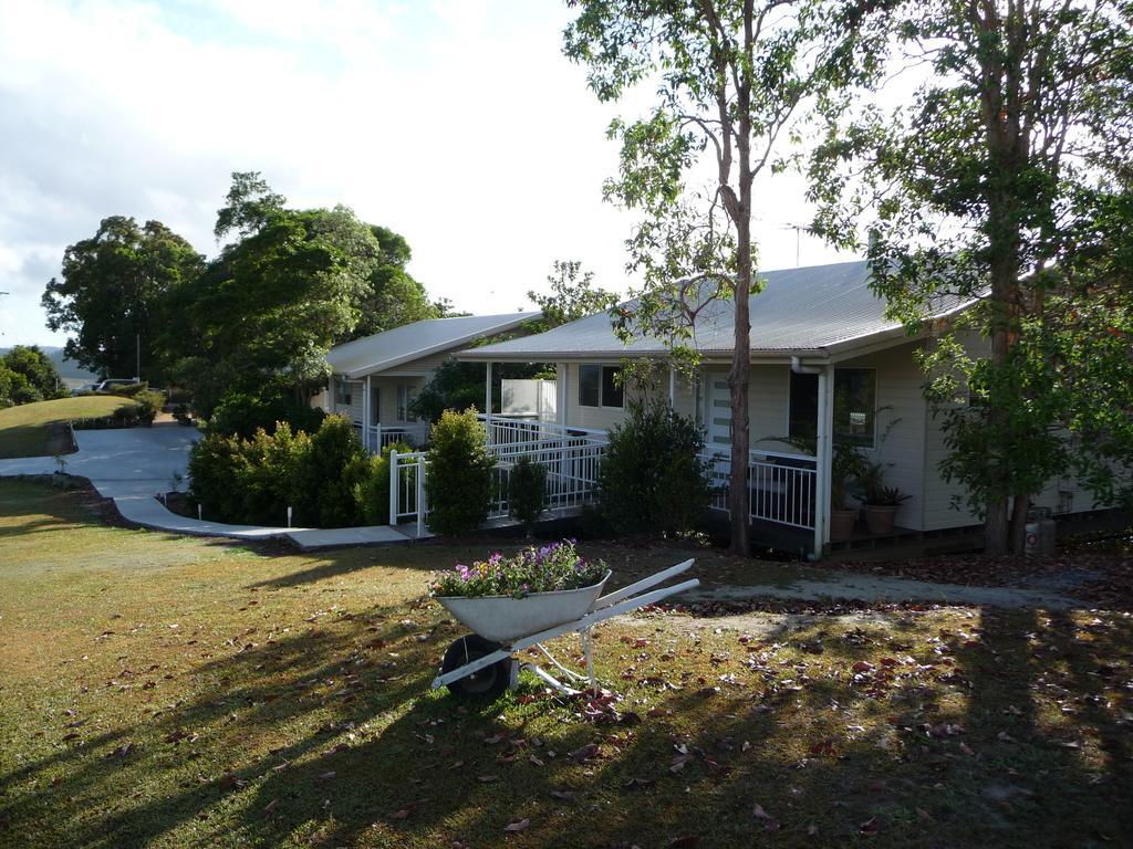 Bed and Breakfast Tinaroo Sunset Retreat Barrine Номер фото