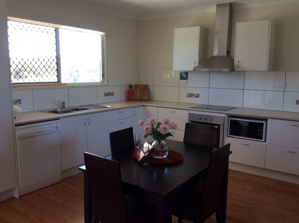 Bed and Breakfast Tinaroo Sunset Retreat Barrine Экстерьер фото